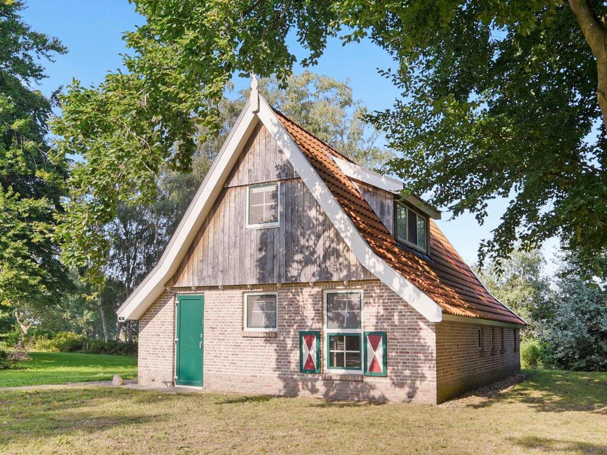 ホテルLandal Landgoed De Hellendoornse Berg Haarle エクステリア 写真